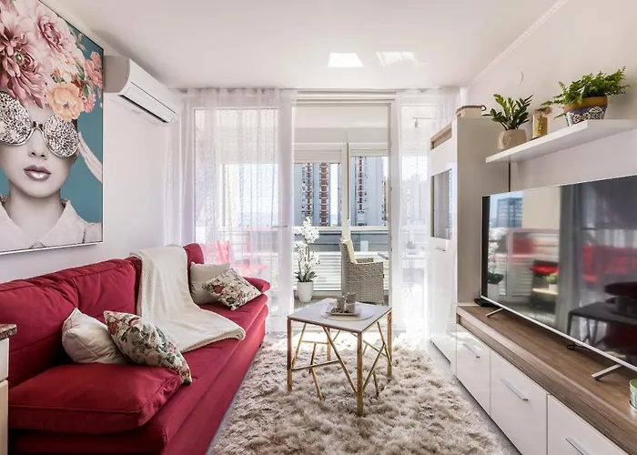 아파트 Desert Rose